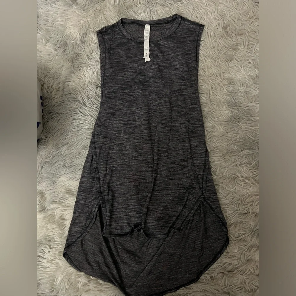 Lululemon tank top - Picture 6 of 7